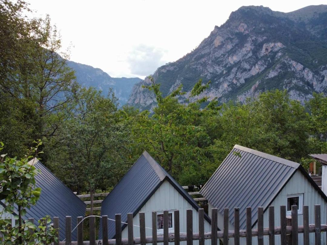 Ethno Cottage Momo Tepca Žabljak Стая снимка